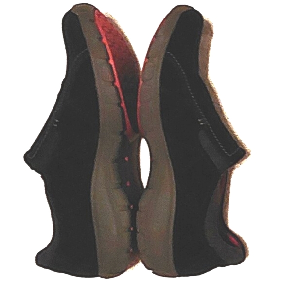 Clarks slip-on nubuck suede platform black shoes US9.5 EU40 - Picture 1 of 4